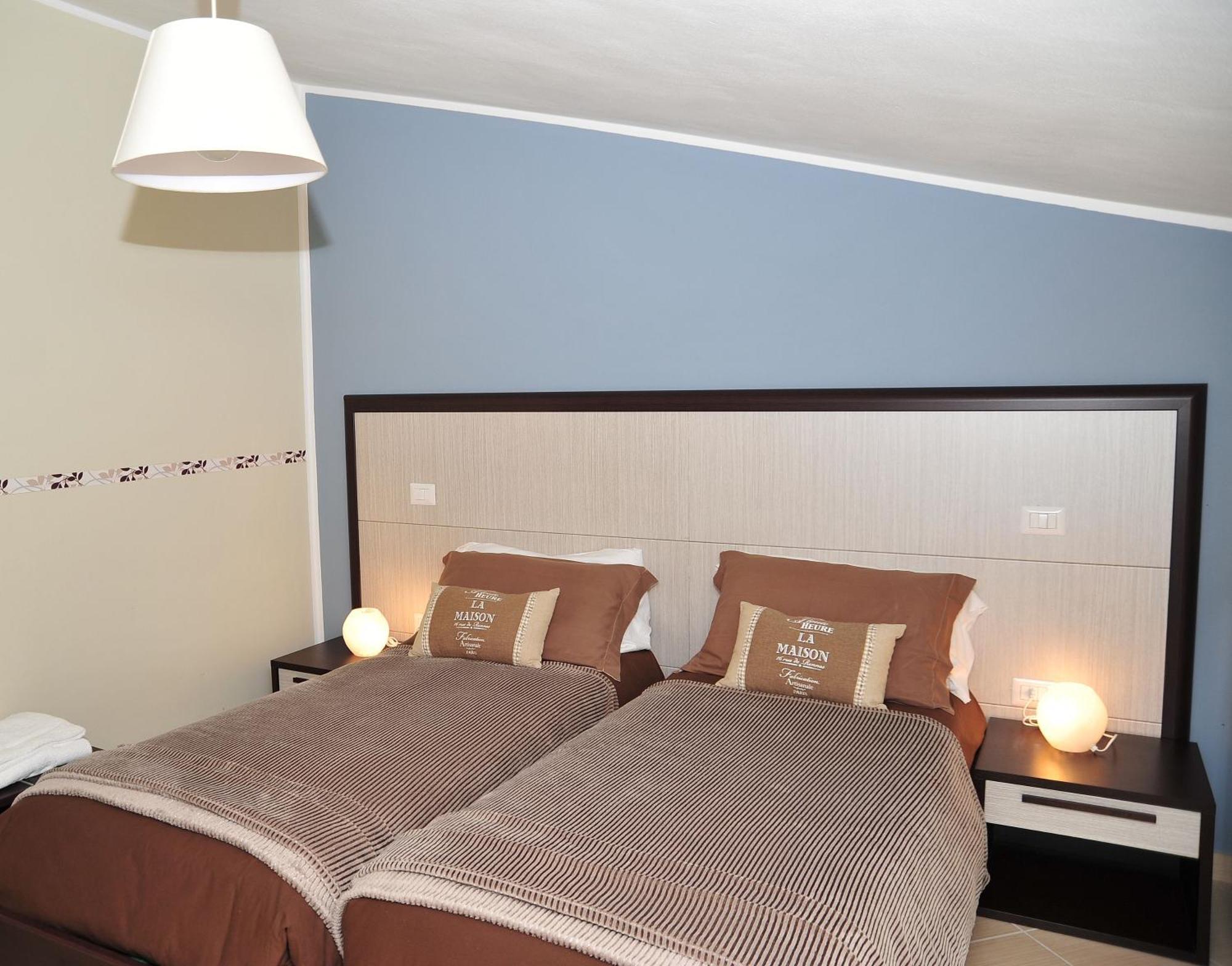 Relais Black Horse Millesimo Zimmer foto